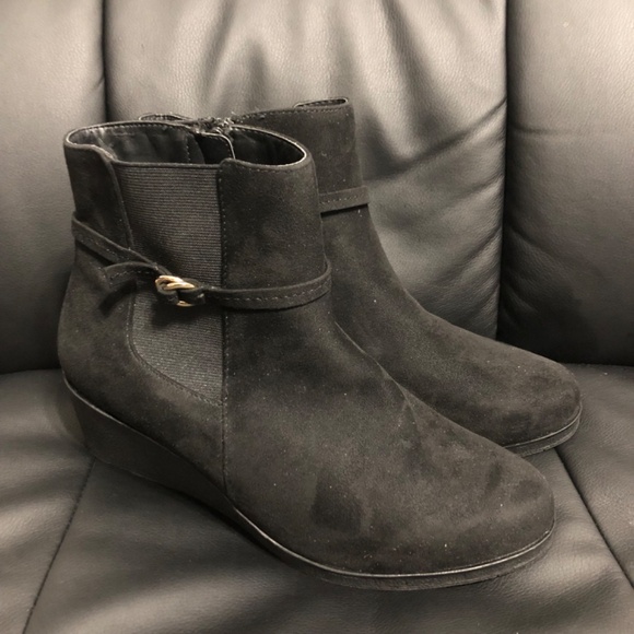 NWT❗️Aerosoles Women's Comfort Wedge Bootie size 11W - Picture 2 of 10